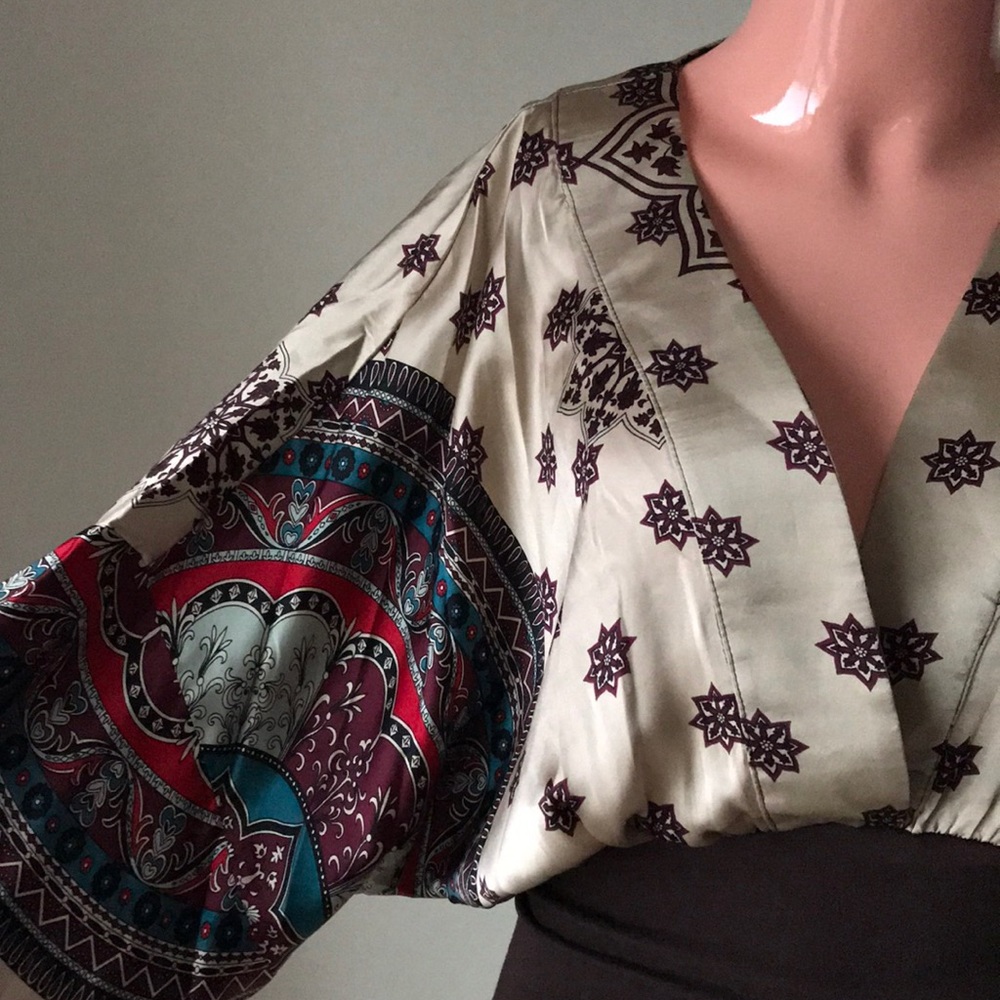 Single Printed Top - Picture 3 of 4